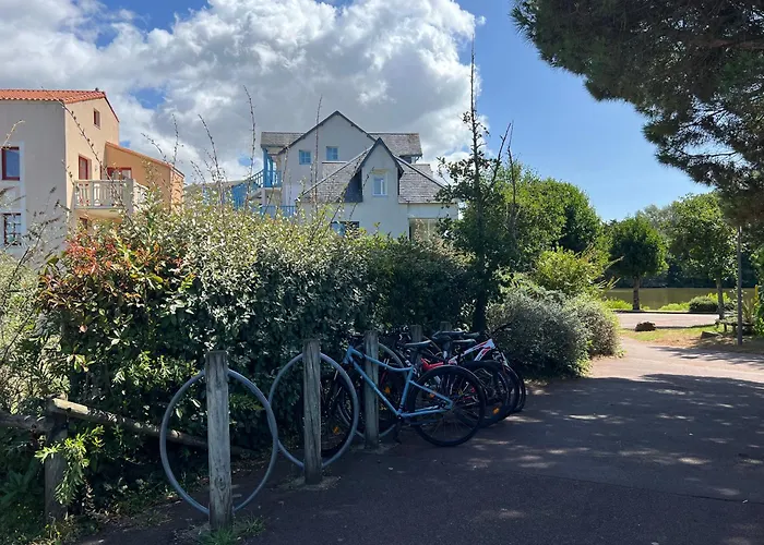 Fleurs Du Lac Studio 2 Adultes Et 2 Enfants Avec Terrasse Vue Sur Le Lac Et Acces Parc Aquatique Gratuit